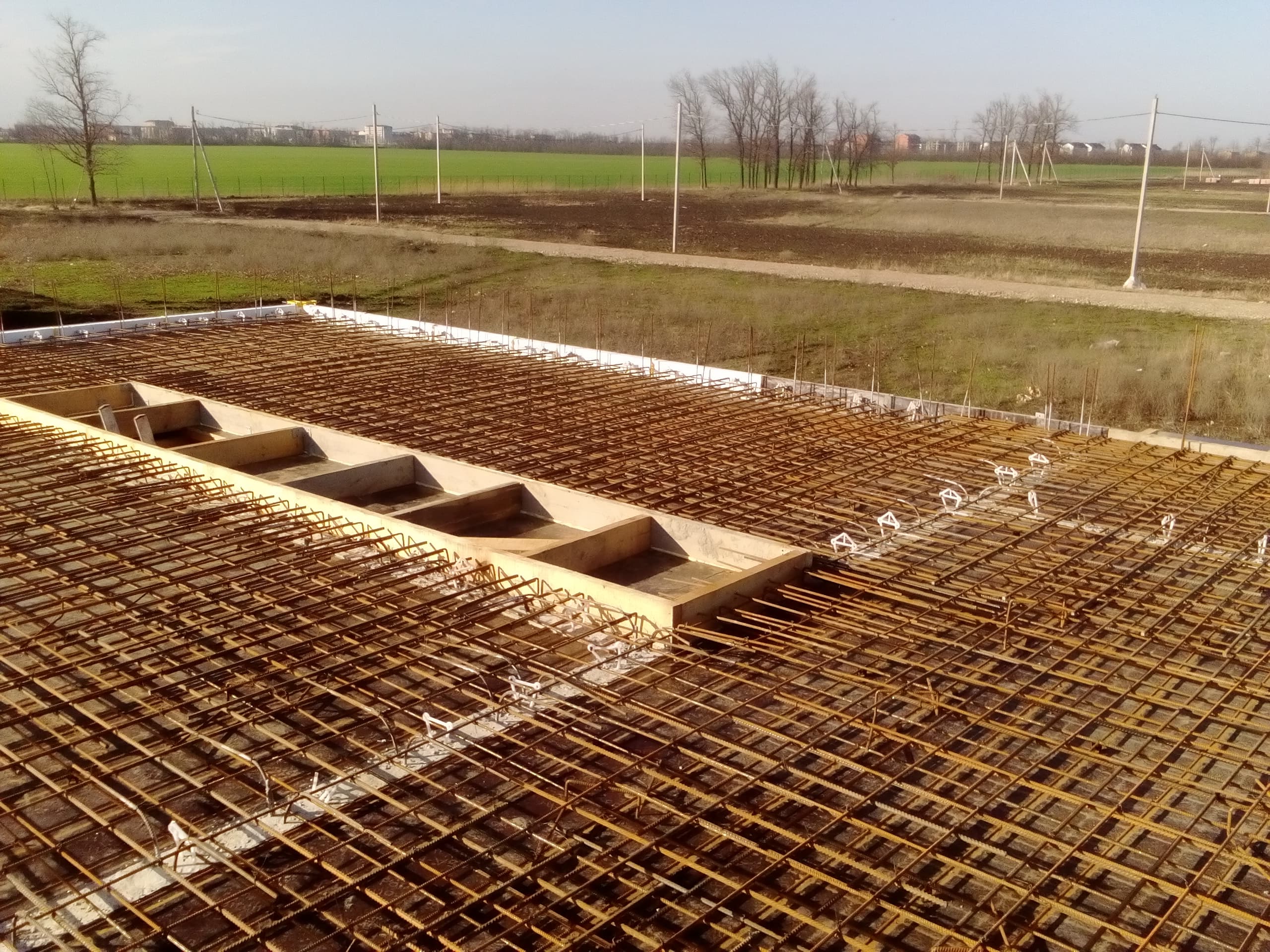 Армирование и заливка плиты перекрытия.